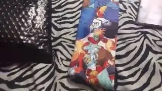 LVL Up / Loot Wear - Loot Socks - July 2016 - Futuristic