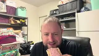 Frosted Lemon Blueberry Crumble Pop-Tarts Review
