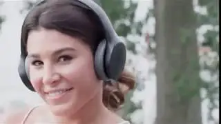 Motorola Pulse Escape Wireless Over Ear Headphones