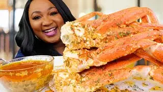 SNOW CRAB LEGS + GARLIC BUTTER SAUCE , SEAFOOD BOIL MUKBANG