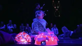Musiktheater f&uuml;r Babys: &bdquo;3-2-1 &ndash; ab ins All!&ldquo;