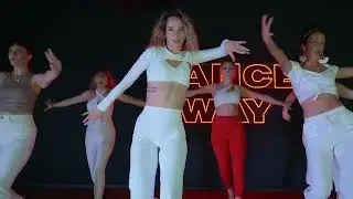Bri Jones - Bachata Legacy Lady Style Workshop - 