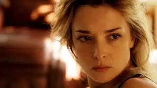 A Normal Night Turns Into a Multiverse Nightmare | Coherence (2013) Explained