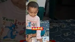 Masti Shuru 🤣 🤣 (Divu &Mom) #shorts #cutedivu #ytshorts #funny ( Jutti Meri )