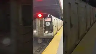 #shorts R-179 J train entering Canal Street in the New York City Subway