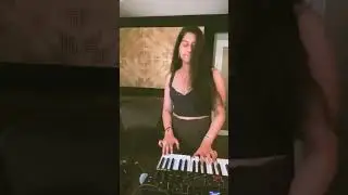 KK Daughter Taamara Kunnath Voice 💖  #kk #shorts #kksinger #soundofsilence #trend