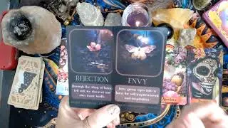 Autumn Delight Winter Embrace Oracle Spread