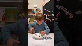 вакуум-воду вдавливает внутрь давление снаружи🤓 #experiment #experience #эксперимент #дети  #физика