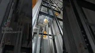 Elevator emergency brake safety test is being done on full speed