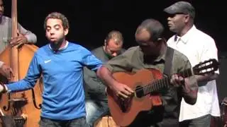 Asere - La Flor y La Hoja Seca