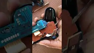 What's inside a game controller!