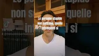 Le persone stupide non soffrono, quelle intelligenti s&igrave; #intelligenzaemotiva #intelligenza #libri