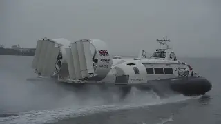 The Hovercraft Island Flyer GH-2161 Leaving Ryde - Isle of Wight