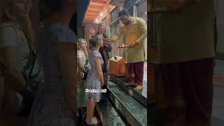 Evening Arti #foreigner #hindu  #temple  #shiva #video #music #meditationmusic #festival #flute