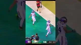 Minnesota Vikings vs Philadelphia Eagles Cousins TD pass to Irv Smith Jr. 7-14 2nd Q #shorts#skol