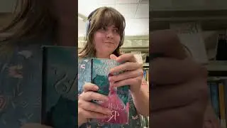 sneaky book massage! #asmr #relax #visualtingle #asmrtriggers #booktok #asmrtingles #lofiasmr