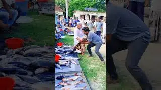 20kg fish stolen🙆&zwj;♂️😜🤣#funny ৳)#comedymove #comedyfilms #pakistan #comedy #comedymovies