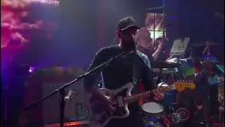 Hymn for the weekend - Coldplay Tokyo 2017 (Jonny Buckland Singing) (IEM audio)