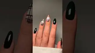 Velvet plaid nail art #velvetnails #nailart #naildesign #nails