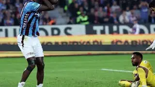 'LUCAS CLARO' nun ayağı kırıldı !!!!!!!!! Ge&ccedil;miş Olsun... 