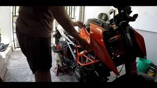 Fuel injector Cleaning KTM duke 390 2017