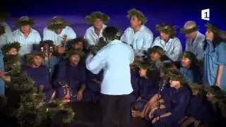 14 07 14 - TAMARII TEAHUPOO (chants) - Heiva i Tahiti 2014