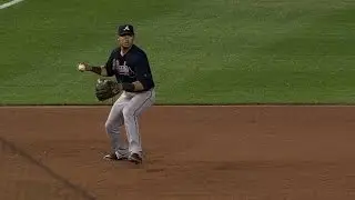 ATL@WSH: Ruiz quickly nabs sharp grounder