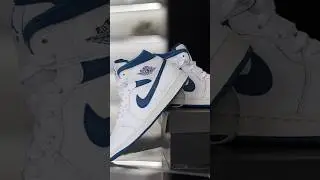 Air Jordan 1 Mid SE [Industrial Blue]  FN5215-141