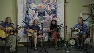 Purple Hayseeds perform Look at Miss Ohio at the SFOTMW 9.15.24
