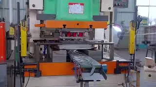 Kitchen knife factory workshop production video. Custom orders and wholesale inquiries are welcome.