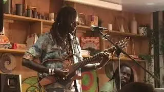 Lidiop au restaurant  S&eacute;n&eacute;galais le 360 &agrave; Paris le 19 septembre 2025