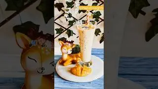 Muskmelon Milkshake 😋😋 #5minutesrecipe  #easyandhealthyrecipe #tasty #summer @NatuliHeights #shorts