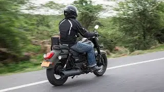 Um renegade camando !! stock exhaust sound !!