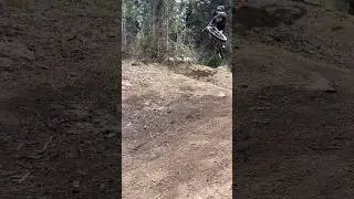Bro jumping #mtb #mountainbike #mountainbiking #mtbreview #mtb