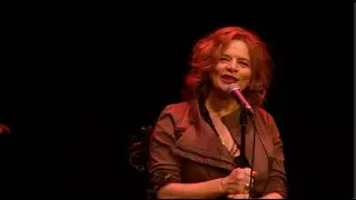 Lorraine Segato of Parachute Club releases new music