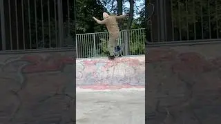 Sesion de trucos #skateboarding en bingley #skatepark #england #skatenica #nicaragua #shorts