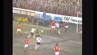 KENNY DAGLISH PUNISHES PETER SHILTON ERROR - NOTTINGHAM FOREST V LIVERPOOL - 1980 FA CUP 4TH ROUND