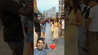 Hugging the girl. #streetphotography #prank #socialexperiment #love #dontlaught #funny