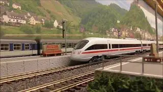 Zugbildung   ICE TD  BR 605  im Originalzustand