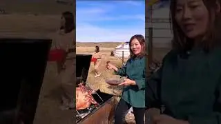 Whole Lamb BBQ #ayoungandlonelynomadicwoman #nomadicfamily #delicious #eating #cuisine #mukbang