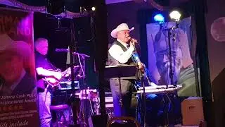 Norman Borland and the Back Porch Band in the Brian Boru Club Ashton in Makerfield(1)