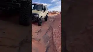#cars #offroad #trucks #offroading #redrock #rockcrawling #geo #suzuki #tracker #sidekick #diesel