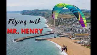 Paragliding: Flying with Mr. Henry