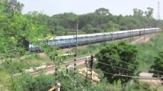 15708 Amritsar Katihar Express with CNB WAP 4 # 22283