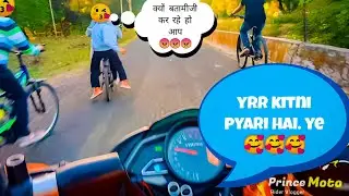 yrr kitni pyari Hai ye.  cute girl reaction 😘😘Bike rider girl Pic with helmetrider girl Pic with he
