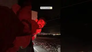 First Snowfall🤩 #snow #snowfall #travel #travelvlog #shivamanithati #manali