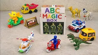 Gudya Bachay Or Bahut Saray Different Color k Toys or Animals Nikaly Color Magic Box Say 
