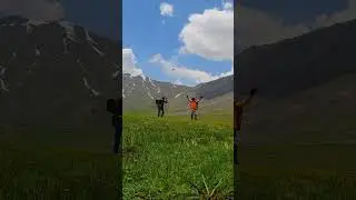 Towards Heaven #chukailmeadows #swat #kalam #mountains #meadows #travel #travelvlog