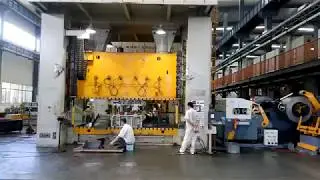 Servo Feeder 3 in 1 with Uncoiling & Straightening