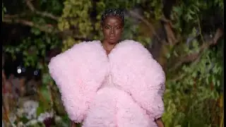 Christian Siriano Spring 2025 | New York Fashion Week